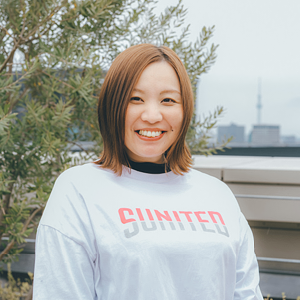 川岸　恭子